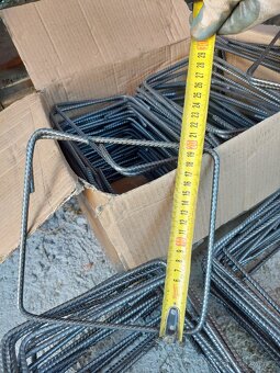 Třmínky 6x200x200 a 6x150x250 - 4