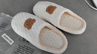 DÁMSKÉ/PÁNSKÉ TEPLÉ DOMÁCÍ PANTOFLE VEL. 44/45 - 4