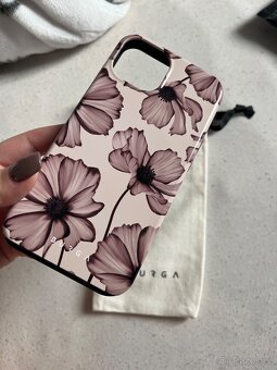 Burga kryt na iPhone 13 - 4