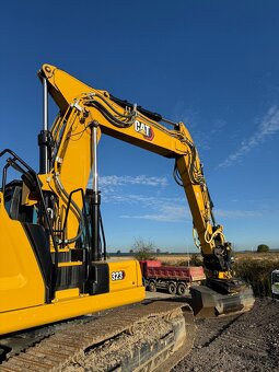 CAT 323 ENGCOM EPS kleště TOP STAV - 4