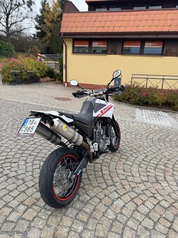 Yamaha xt660x - 4