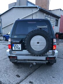 TOYOTA Land Cruiser LC 90 - 4