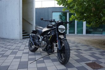Husqvarna Svartpilen 401 ( 2022 ) - 4