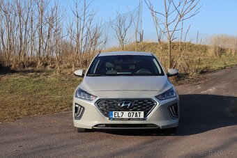 Hyundai IONIQ PHEV Plug-in Hybrid - 4