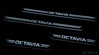 Octavia 1 2 3 VRS LED prahove lišty - 4