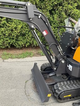 Minibagr Crona XN16 - 4