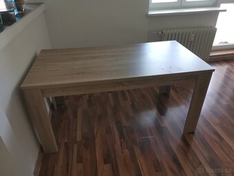 Stůl +4 židle - 4