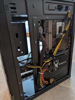 PC Xeon E3 1270v3 (~i7 4770) 1060 6GB 16GB SSD 256 - 4