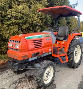 Hinomoto malotraktor, traktor NX221 + stříška - 4