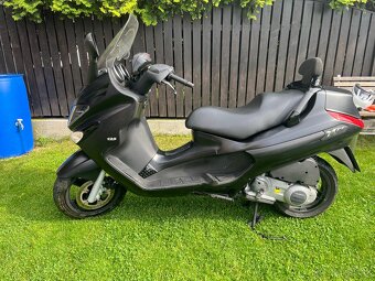 Piaggio Xevo 125 - 4
