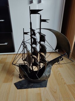 Kovová loď ( plachetnice ) - 4