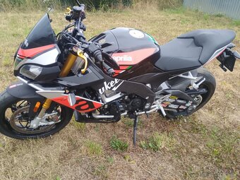 Aprilia tuono v4 - 4