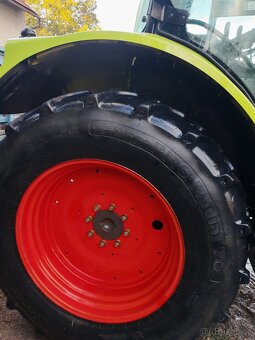 Traktor Claas Arion 550 - 4