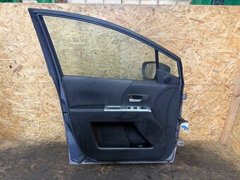 NASTROJENÉ LEVÉ PŘEDNÍ DVEŘE MAZDA 5 - 4