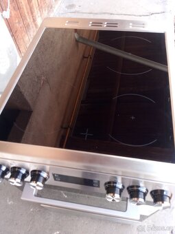 Elektrický sklokeramický NOVÝ nerezový sporák Beko - 4