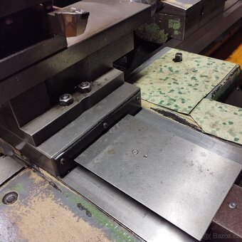 Soustruh CU 500/1500 mm - 4