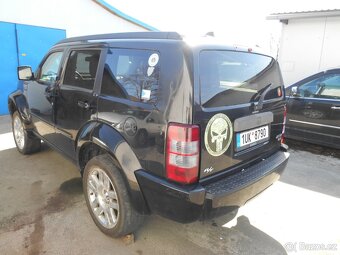 Dodge Nitro 2,8 RT TOP 2008 DÍLY - 4