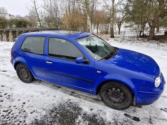 Golf 4 - 4