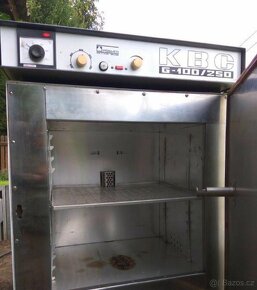 Laboratorní komora KBC G-100/250 Premed
- 4