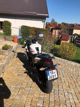 Honda CBR 125r 2015 - 4