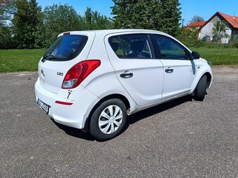 Hyundai i20 - 4