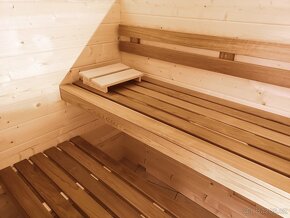 Interiérová srubová sauna - 4