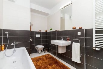 Prodej bytu 2+kk, 63 m2, Praha 10 - Dolní Měcholupy - 4