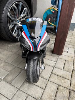 Elektrická motorka BMW HP4 RACE - 4