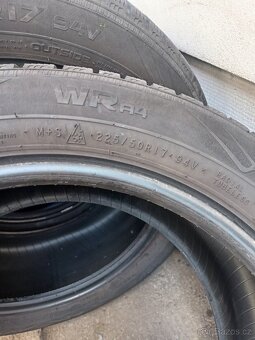 4x Nokian WR A4 225/50 R17 94V (Dot 4119) zimní - 4