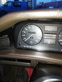 BMW 520i E28 - 4