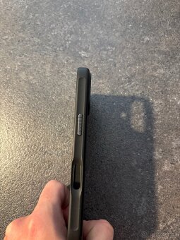 Nomad Modern Leather Case Black iPhone 16 - 4