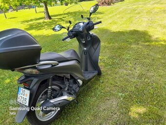 Honda  SH 125 - 4