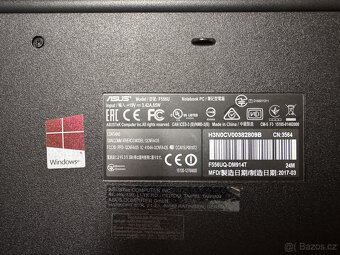 ASUS F556UQ-DM309T - 4