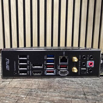 MSI Z590 GAMING CARBON WIFI - Intel Z590, socket 1200 - 4