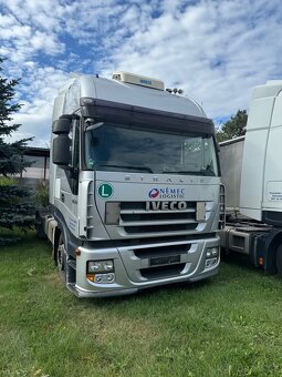 Iveco Stralis lowdeck - 4