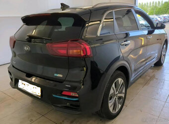 Kia e-Niro Executive limited edition 64k 6/21 záruka 3f/TČ - 4
