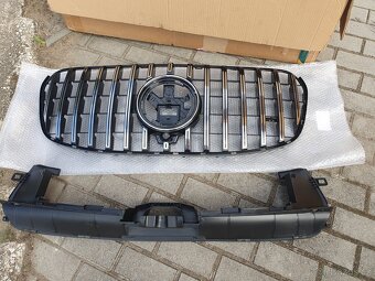 Sportovní mřížka/maska pro Gls X167 cerna chrom - 4