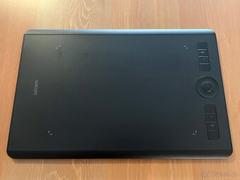 Wacom Intuos Pro M - PTH 660 - 4