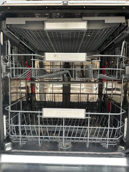 Mycka Whirlpool WBO 3033 DLX - 4