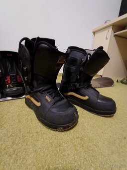 Prodán snowboard Nitro a boty Vans - 4