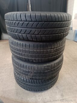 Prodám 205/65r16 + disky - 4