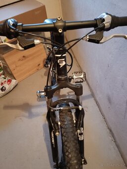 Kolo koloběžka helma - 4