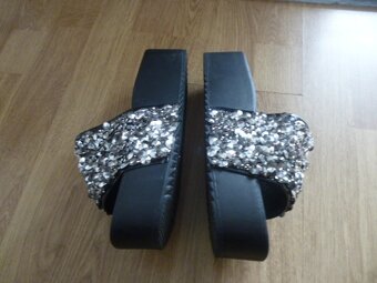 třpytivé pantofle vel.39-40 - 4