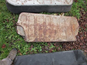 sedačky Škoda 1202 STW Stejšn - 4