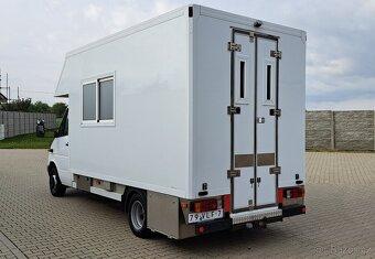 Obytný automobil / pojízdná dílna 416cdi - 4