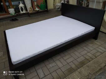 POSTEL IKEA S ROŠTEM A MOLITANOVOU MATRACÍ 140x200cm - 4