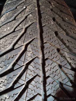 Pneu 165/70 r13 - 4