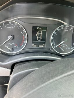 Škoda Octavia 2.0 tdi - 4