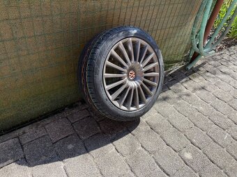 Alu na Vw 5x100 R 17, 225/45/17 94Y XL, Nové - 4