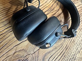 Bluetooth sluchatka marshall iv - 4